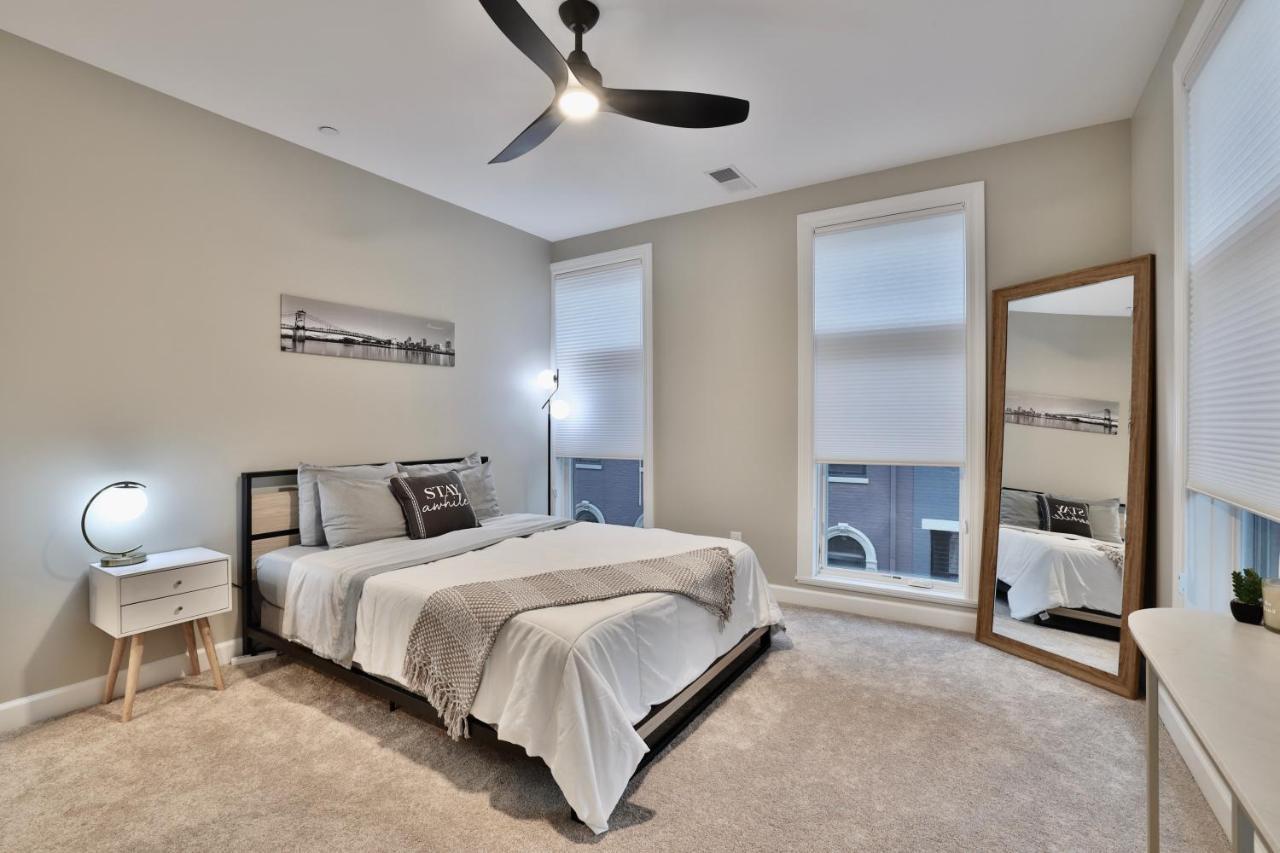 *New* Xquisitemidcenturym0D~ Condo *Otr* W/Parking Синсинати Екстериор снимка