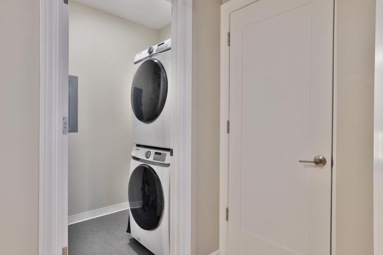 *New* Xquisitemidcenturym0D~ Condo *Otr* W/Parking Синсинати Екстериор снимка