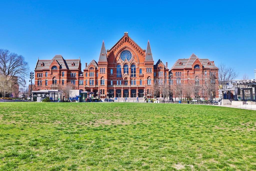 *New* Xquisitemidcenturym0D~ Condo *Otr* W/Parking Синсинати Екстериор снимка